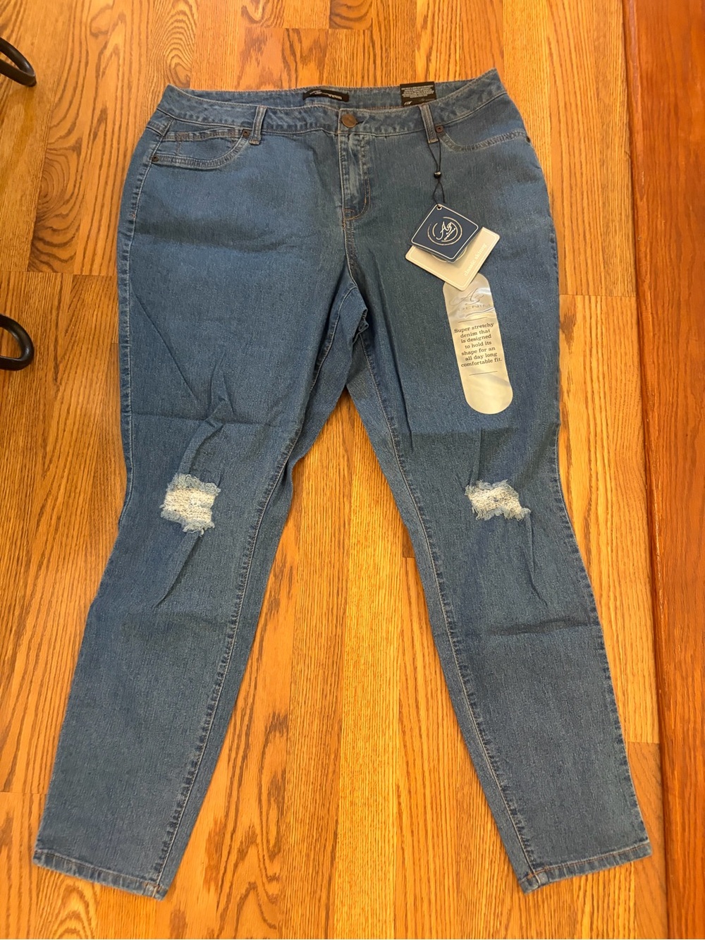 Women’s Distressed Blue Jeans - A3 Denim  Mid Wash. size 18W NWT